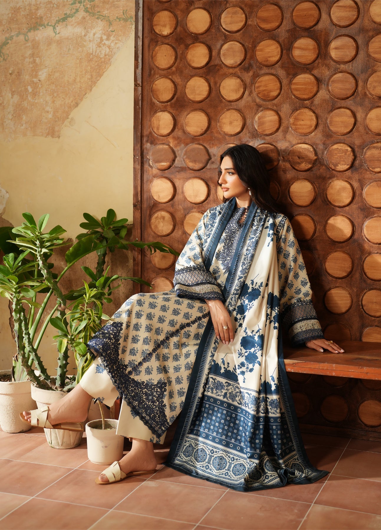 3 PC - LAWN EMBROIDRED SUIT - HE02